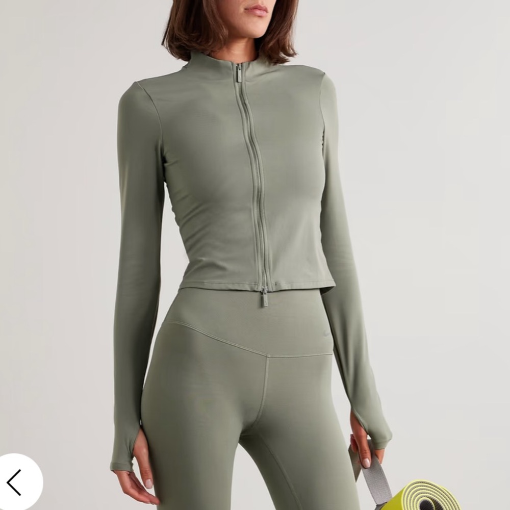 Nike Green Zenvy Dr-Fit Zip Up long sleeve